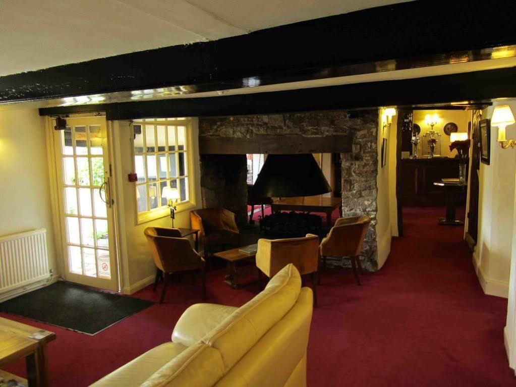 The Three Cocks Coaching Inn Glasbury Dış mekan fotoğraf